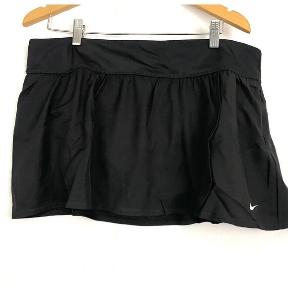NEW Nike Solid Board Skirt 1X Black Swimsuit Bottoms Zip Pocket Side Slit Active - Picture 5 of 12